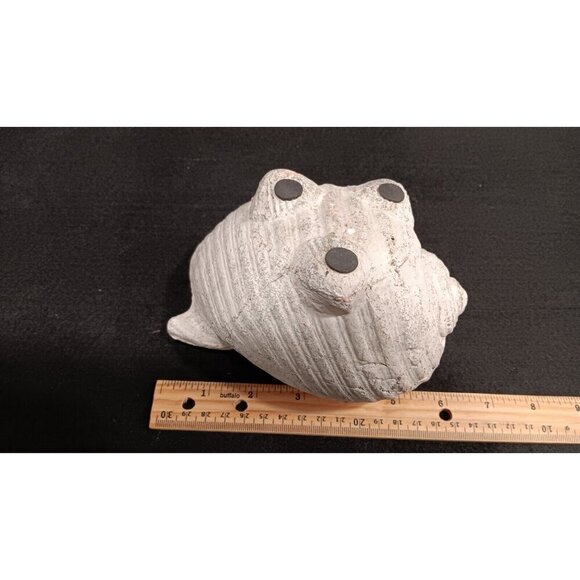 Cute Sea Shell Planter Box Home Decor Beach Themed Planter Cottage Beach House - Picture 12 of 13